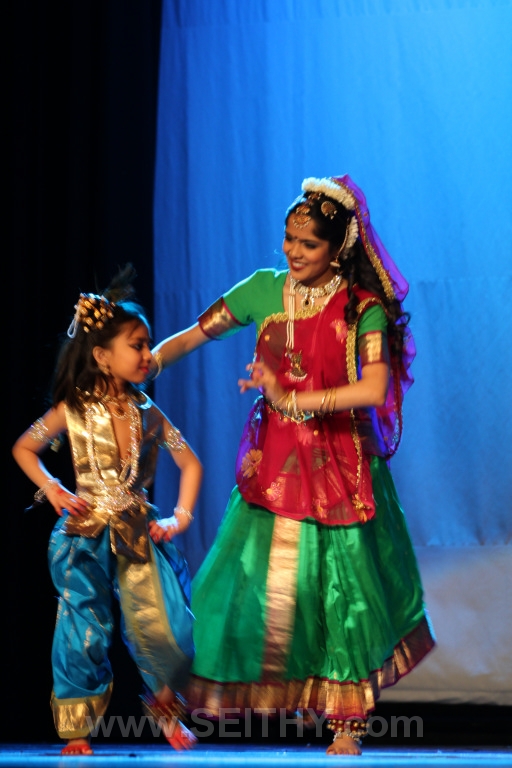 LORDKRISHNA-TORONTO300313SEITHY (237)